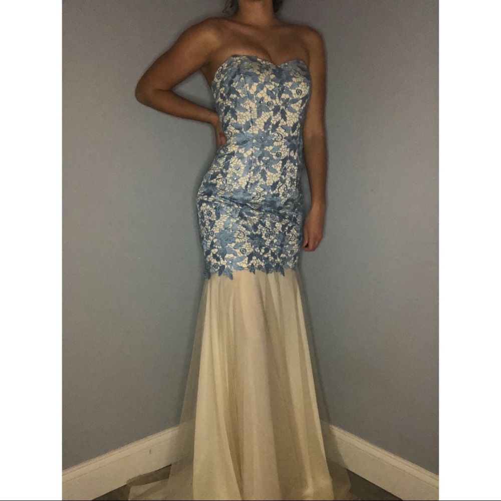 Mermaid Style Prom / Pageant Dress